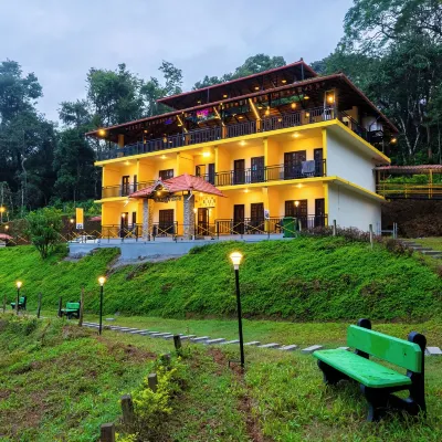 The Hosteller Coorg Rainforest, Madikeri Hotels near Raja Seat