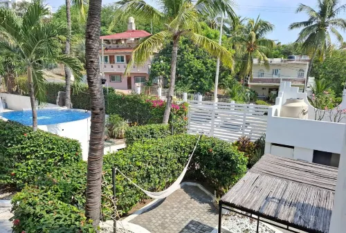 Casa y Villa Diamante, Manzanillo