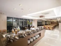 Bareve Hotel Hotels near Munbu Park