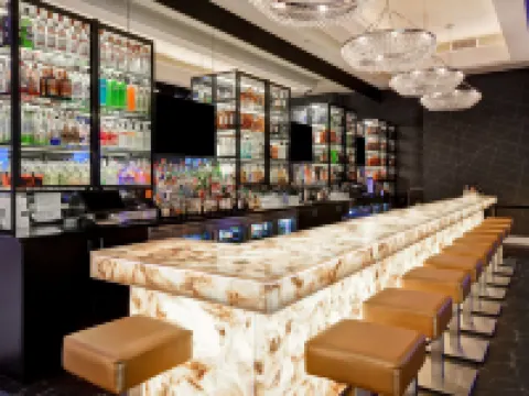 卡迪拉克傑克戴德伍德希爾頓逸林酒店 勞倫斯縣酒店