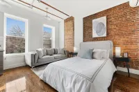 Stylish Studio with Modern Amenities - Cozy Urban Escape Hotels in Bed-Stuy