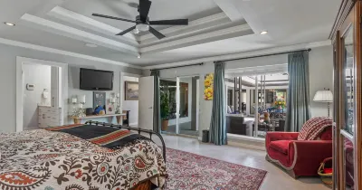 Luxurious Retreat with Pool & Hot Tub - Hill Country Gem