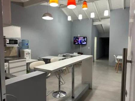 GUGASUITES Отели в г. Карлос Спегассини