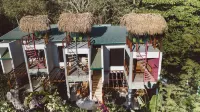Iluminar Beachfront Suites - Apartments