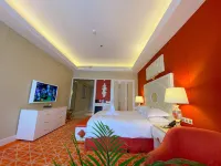 Ramada by Wyndham Sihanoukville Xinhaohui Palace - ที่มีที่จอดรถ