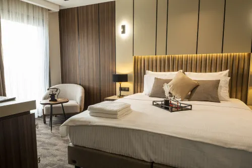 Monalisa Hotel di Bayraklidede Mahallesi
