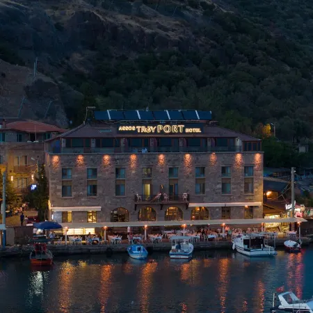 Assos Troy Port Hotel