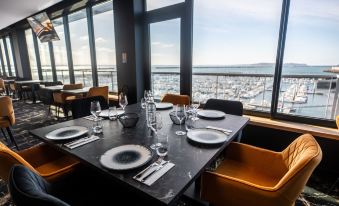 Le Barracuda & Spa, Centre Port, Pieds Dans l'Eau, Vue Mer