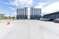 44 Residence and Resort - parking