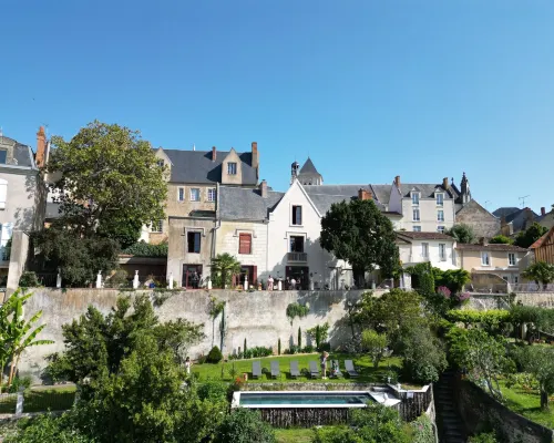 Au Petit Thouars Hôtels à : Thouars