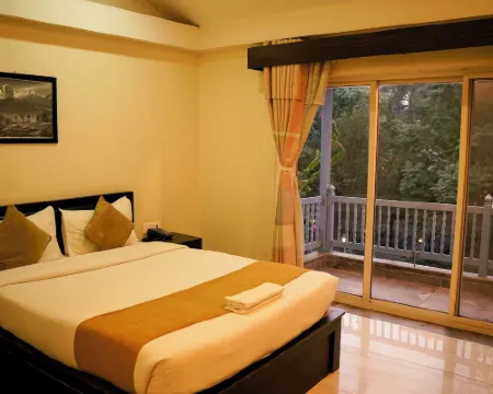 Chintan Chautari Hotels in Itahari