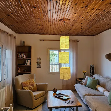 Marini Traditional Cottages