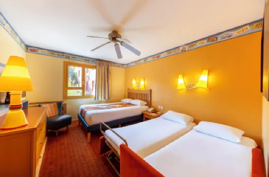 Disney Hotel Santa Fe