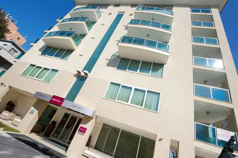 머큐어 호텔 림니 아티스