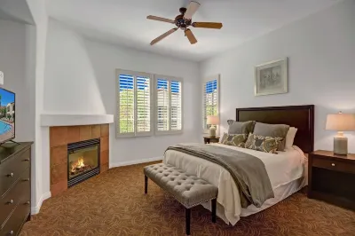 Legacy Villas Near Three Pools. Recently Renovated. 3BR/3BA #111057