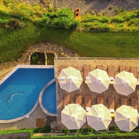 Dolphin Bay Boutique Complex Sozopol