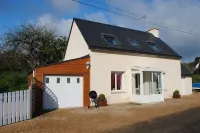Quiet house 10 km from the sea; for animals contact the owner