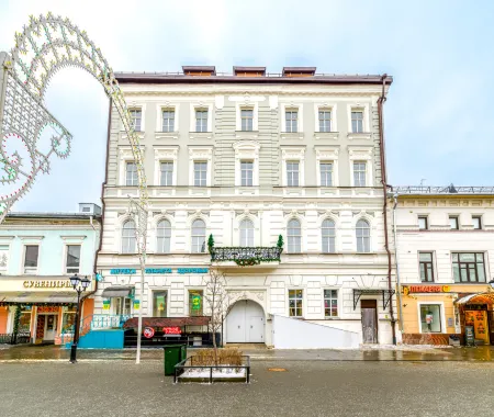 Отель Марков Отели рядом с достопримечательностью «Петропавловский собор»