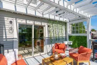 Riverview Oasis Hotels in Enfield