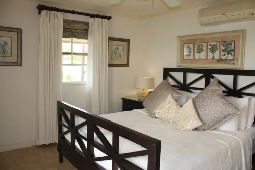 BEACH FRONT & SEAVIEW DELUXE PENTHOUSE APARTMENT