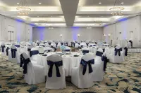DoubleTree by Hilton Hotel Norfolk Airport Hotels in Norfolk