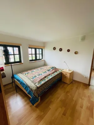 Charmantes Holzhaus über dem Meer für 8 Personen