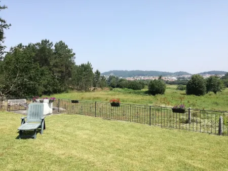 Saborido House - Farm in quiet environment and near the sea Отели в г. Шафе