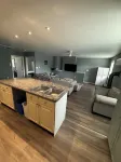 Blue Door upper apartment with King Bed