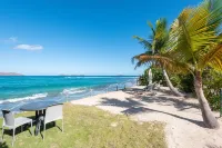 Beach 2 minutes' walk, private deck, tranquility - Villas
