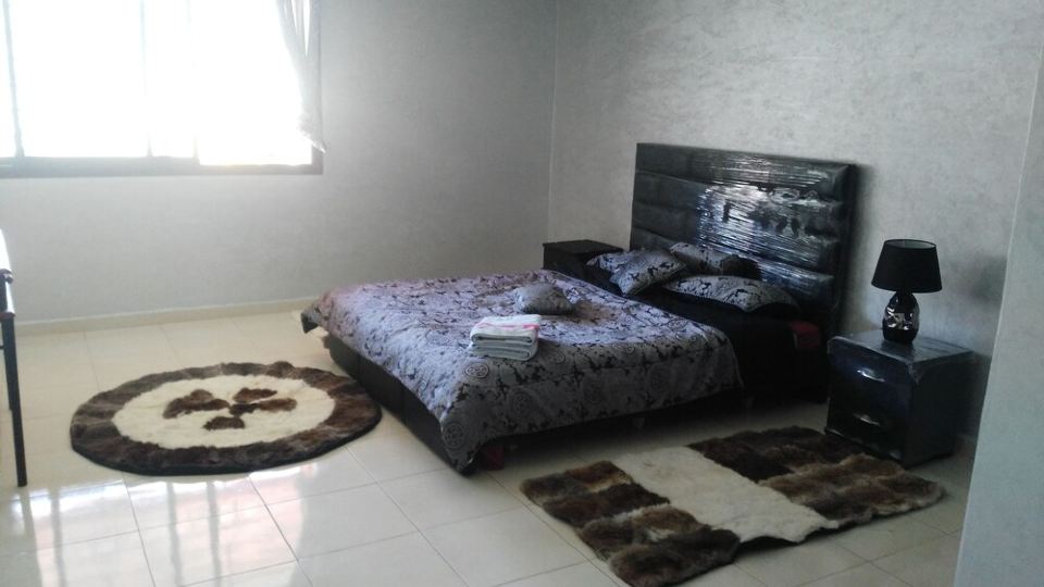 1 independent plant in a villa in harhoura