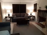 Cozy stand alone cottage with Bermuda Character Hotels in St. George's