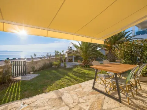 5 Apartment Direkt am Meer-tolle Neue Ausstattung, Free Wifi