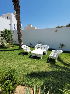 Villa Djerbienne Traditionnelle Avec Piscine  호텔