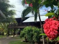 Utila's Red Cliff Cabana Hotels near Sunbliss Tours & Charters