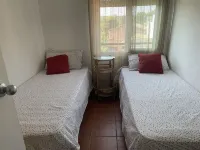 Ideal families with small children 10 minutes from the beach!