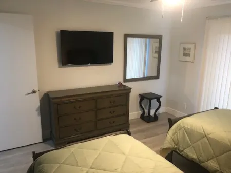 3 BR, 2 Bath Condo just a few steps to the Beach!