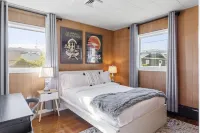 5BD/3BA Ranch with Vaulted Ceilings in Heart of AC Ripley's Believe It or Not! Museum周辺のホテル