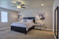 Luxury Home, Water Park and Pools, Beautiful views,  Location is everything
