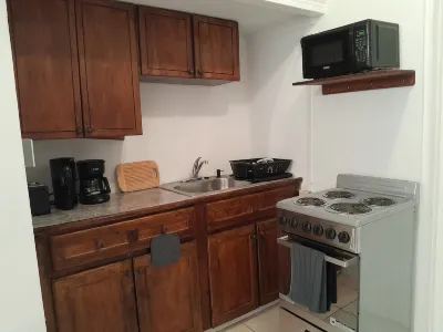 Abigail’s Diamond near Nanny Cay 1 Bedroom Hotel a 