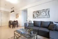 Spacious 2BR in BGC w/Fast Wi-Fi, Netflix & UHD TV