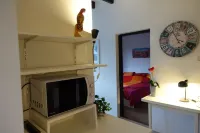 Lovely vacation home with spacious terrace, close to beach and places of interest