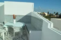 City Apartment on the port of Mahdia Free Wifi