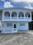 3 Bedroom • Relaxing Ocean & Rainforest Sunrise Vista
