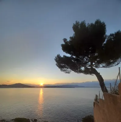 Quiet apartment in Sanary sur mer