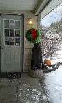 Black Bear Lodge - parking