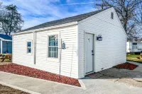 Tiny Excursion Cabin 1 - Superior Snug