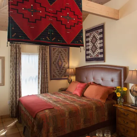 Four Kachinas Bed & Breakfast Inn