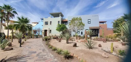 Pristine 3-bed, 3.5-bath villa with mountain, golf course, sea views & hot tub