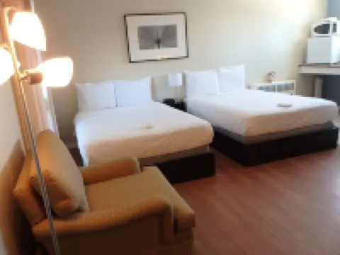 Wheel Inn Motel Hotels in Timiskaming District