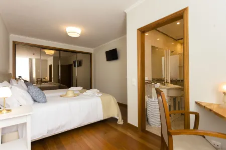 Ericeira Soul Guesthouse Отели рядом с достопримечательностью «Ermida de São Sebastião»